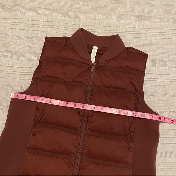 Lululemon Down & Around Vest (Dark Cedar) Size 10 HTF - Picture 14 of 16
